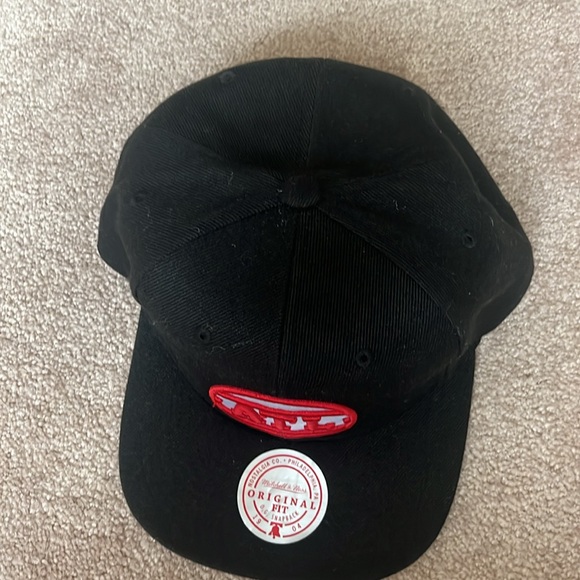 ATL SnapBack hat - Picture 4 of 5
